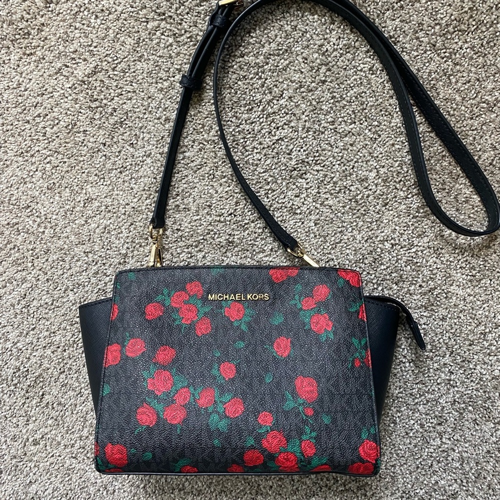Michael Kors Crossbody Purse